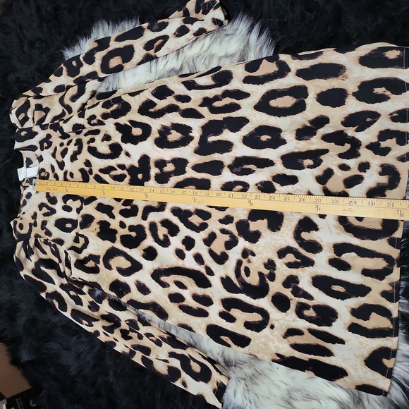 NWOT WOMENS H&M PRINT DRESS SIZE S - Picture 2 of 7